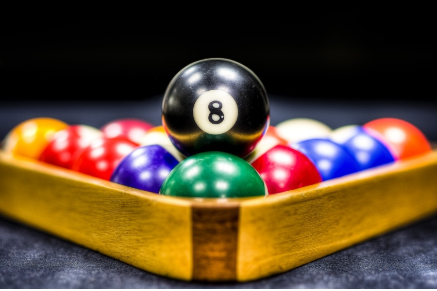 how to rack a game of 8-ball
